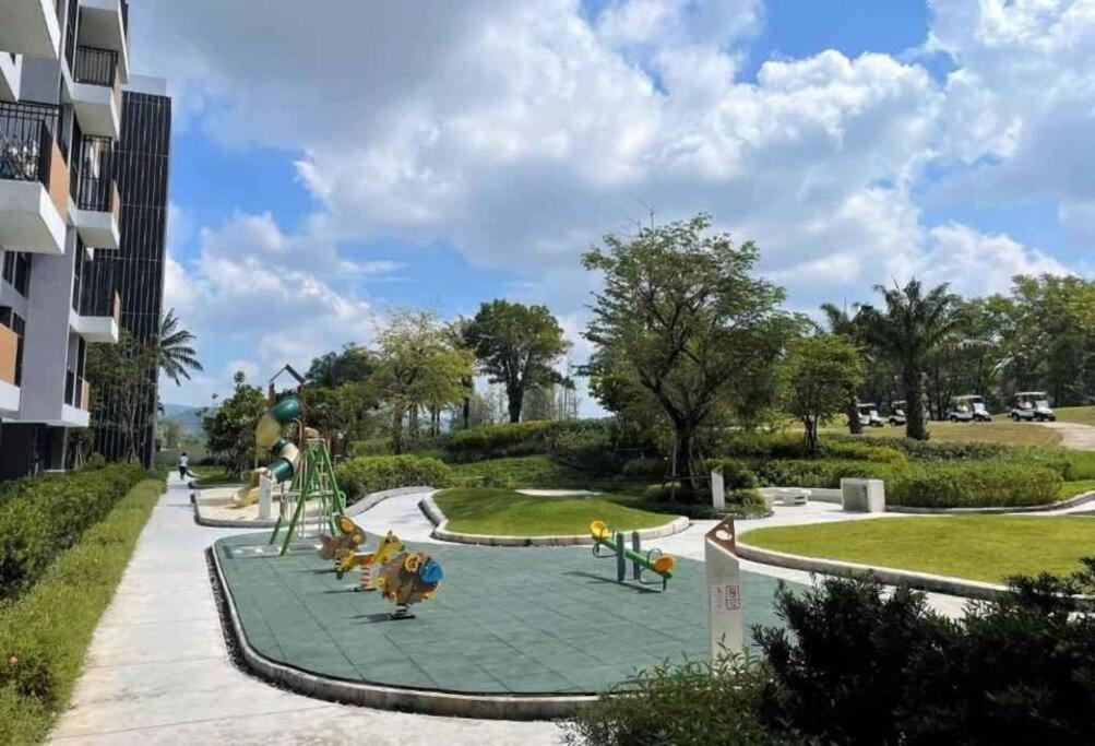 公寓 普吉岛laguna海滩豪华天际泳池公寓，奢华体验与休闲之选 *